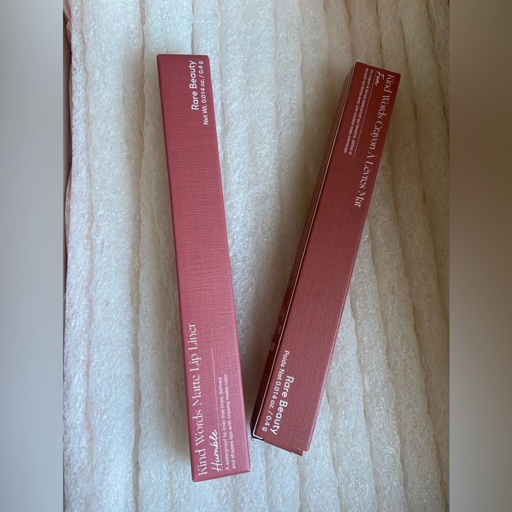 NWT Rare Beauty by Selena Gomez Kind Words Matte Lip Liner in Fun and Humble
